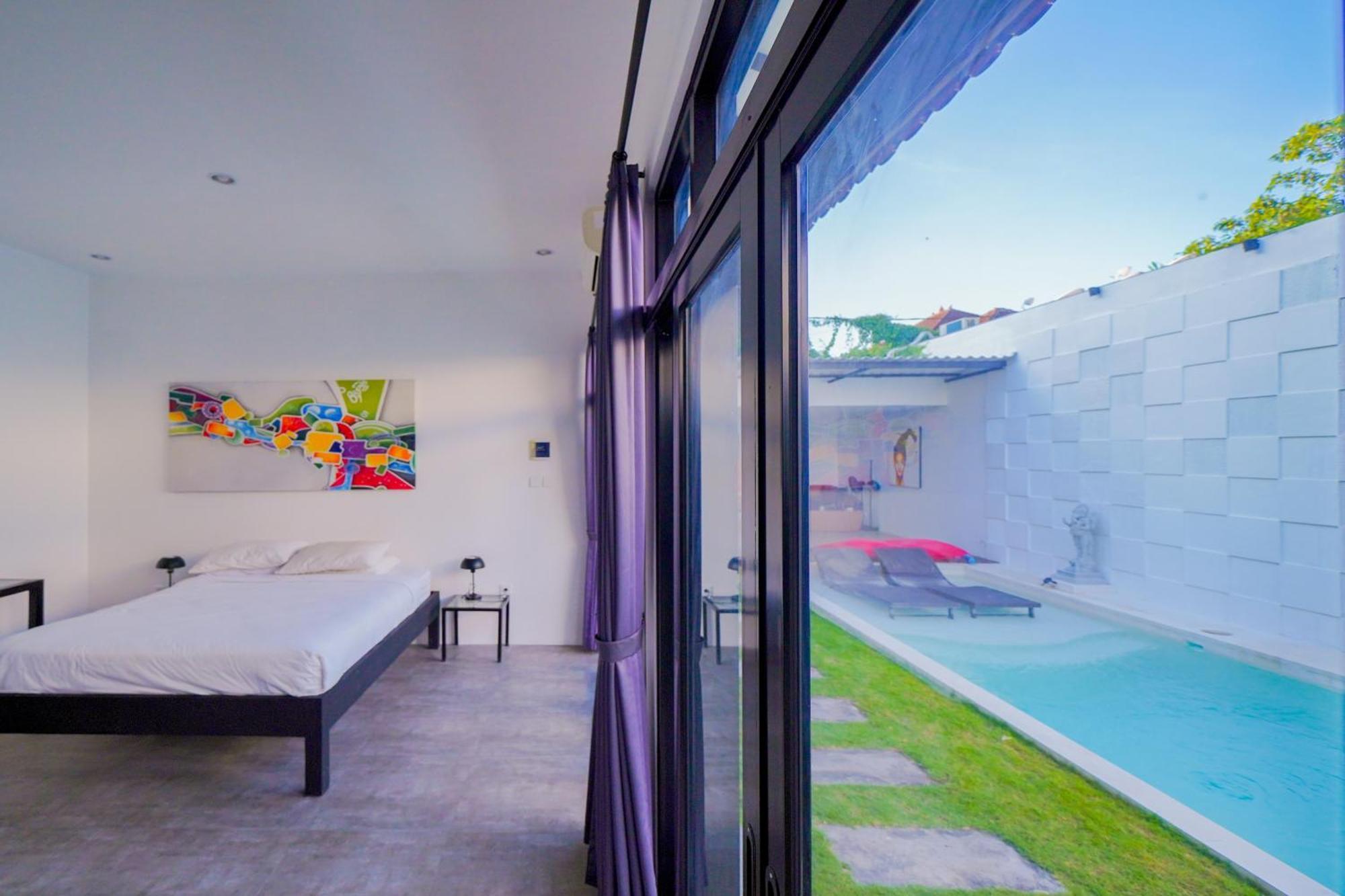 Eldborg Seminyak (Bali)