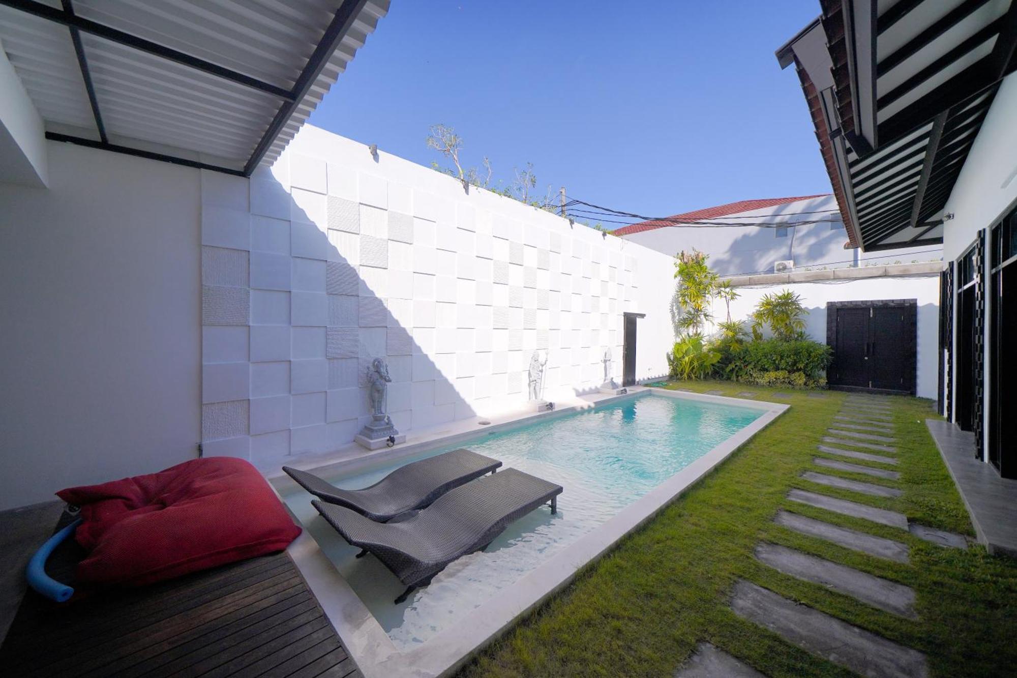 Eldborg Seminyak (Bali)